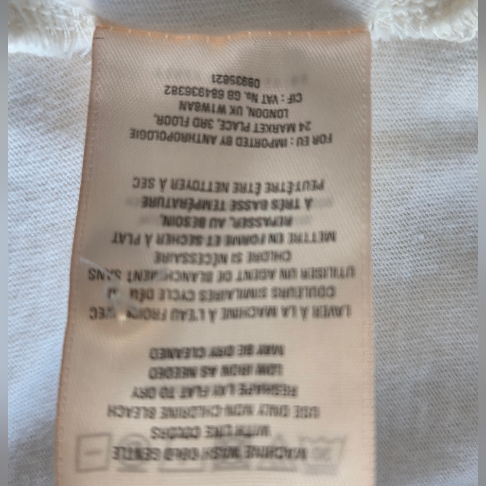 Women's White Sleeveless Collared Top - Picture 7 of 7